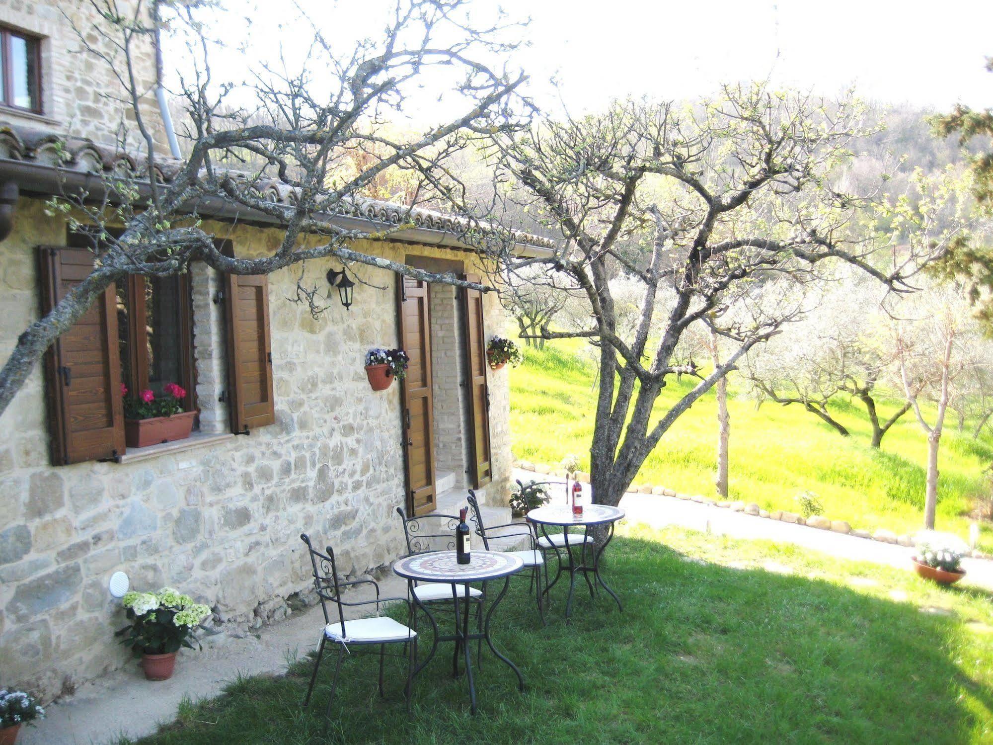 Villa Colle Di Rocco Limigiano Luaran gambar