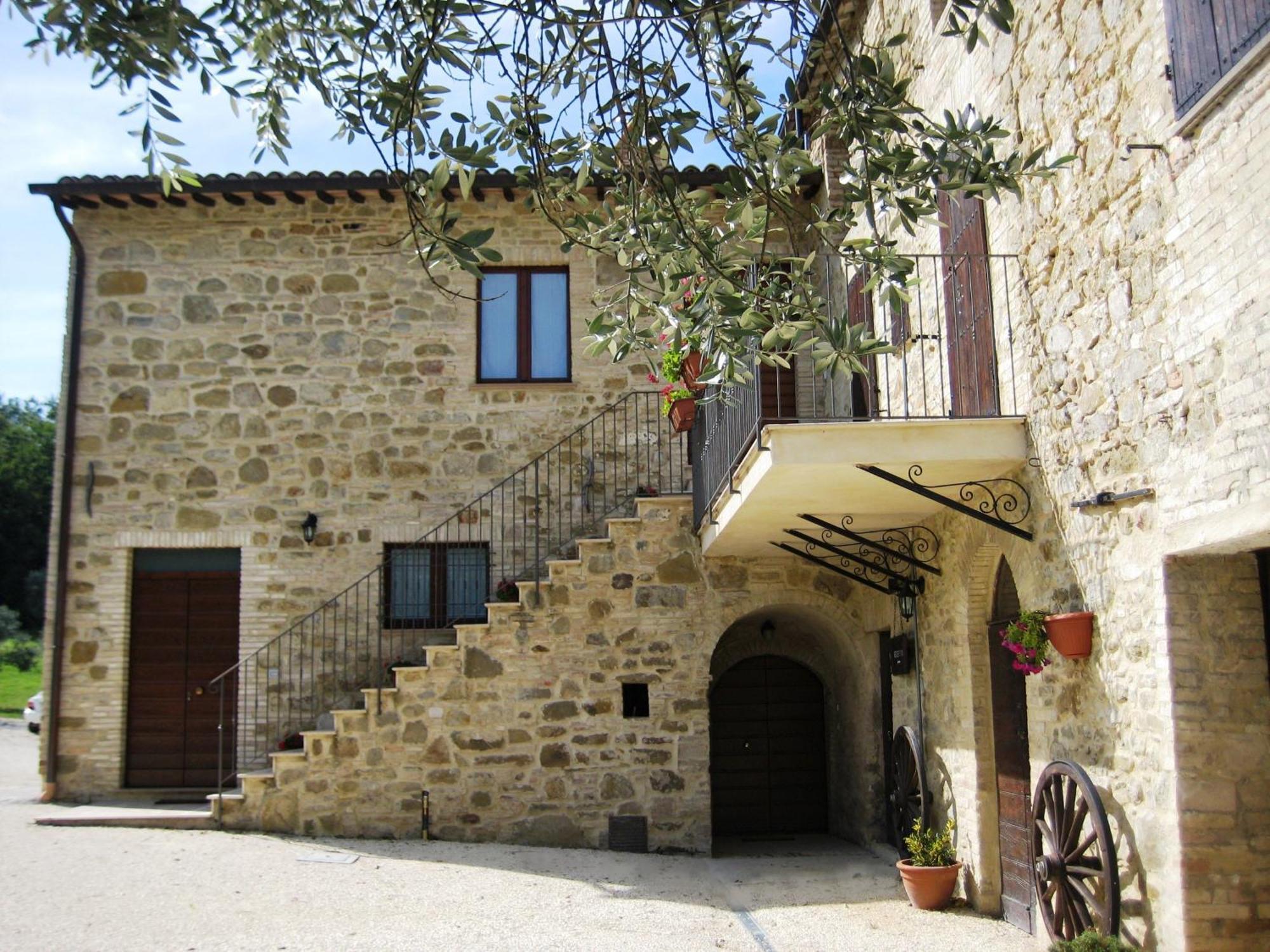 Villa Colle Di Rocco Limigiano Luaran gambar